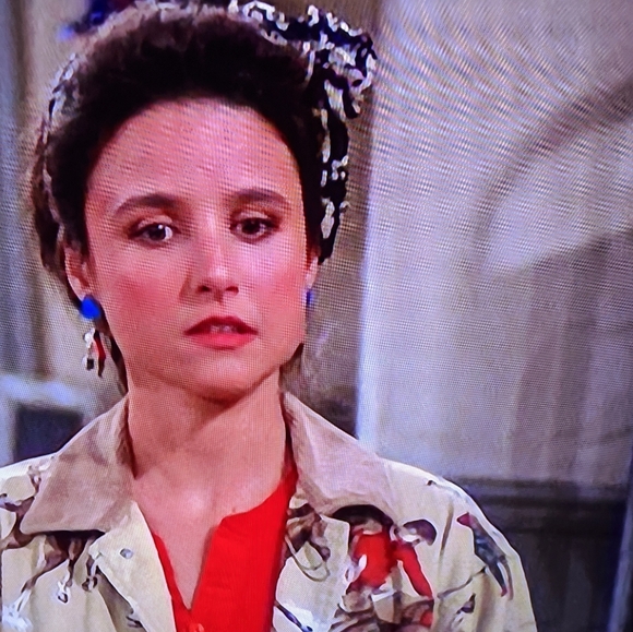 Meet your Posher, Elaine - Picture 1 of 1